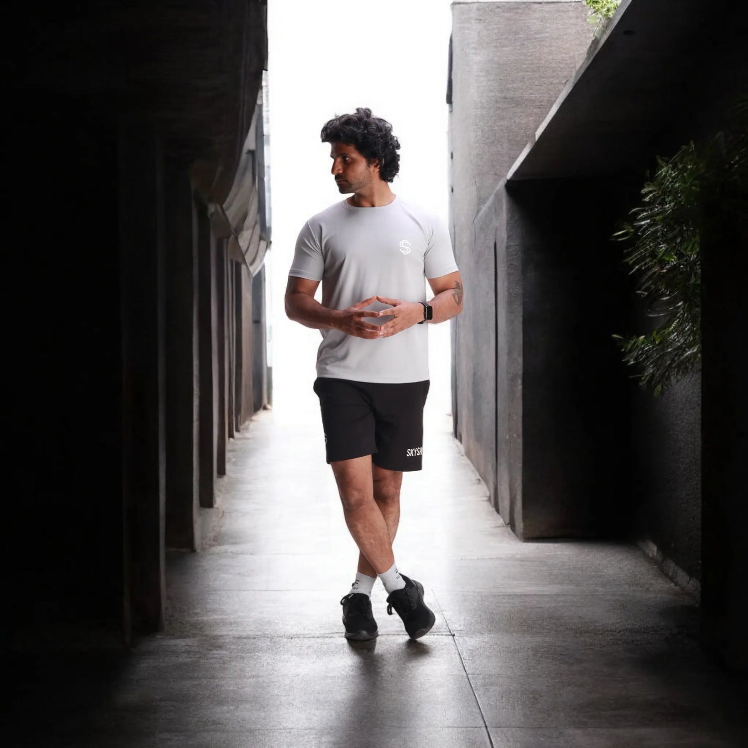 SHORT-SLEEVES SkySh